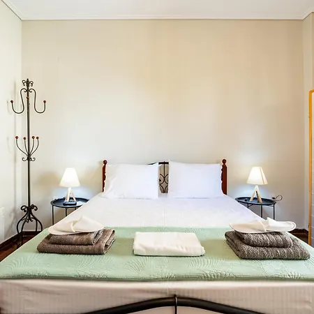 Vicky'S Cozy Nest, Your Home By The Sea Καλαμάτα Εξωτερικό φωτογραφία